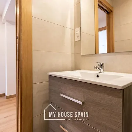 Myhousespain - Luminoso Y Amplio Piso En El Centro Gijon Exterior photo