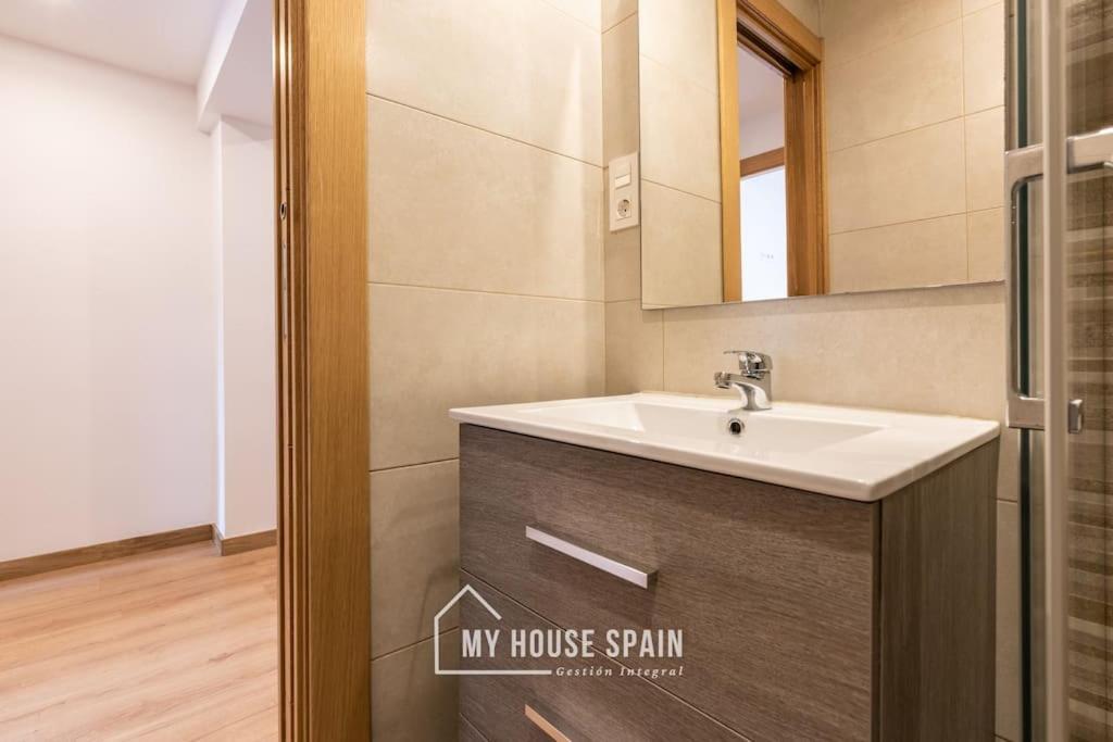 Myhousespain - Luminoso Y Amplio Piso En El Centro *