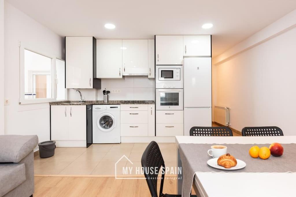 Myhousespain - Luminoso Y Amplio Piso En El Centro * Gijón